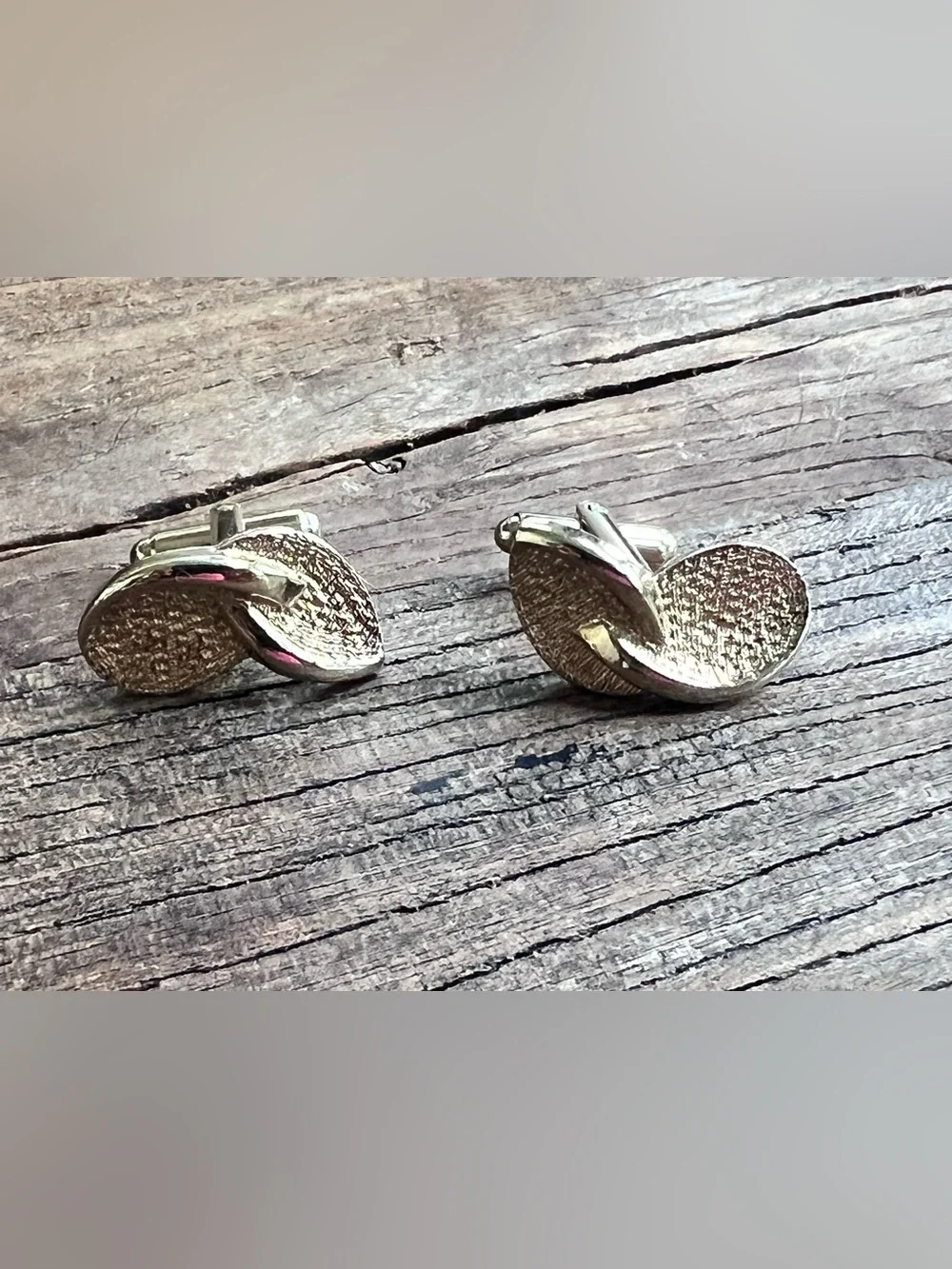 Gold-Tone Textured Men's Cufflinks